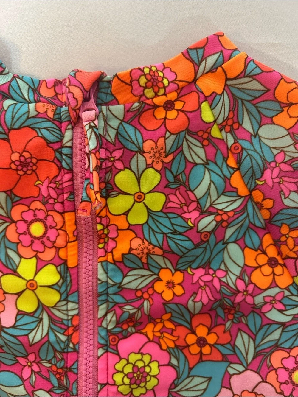 Cat & Jack Girls Floral Long Sleeve One-Piece Swimsuit Multicolor Size S (6/7)